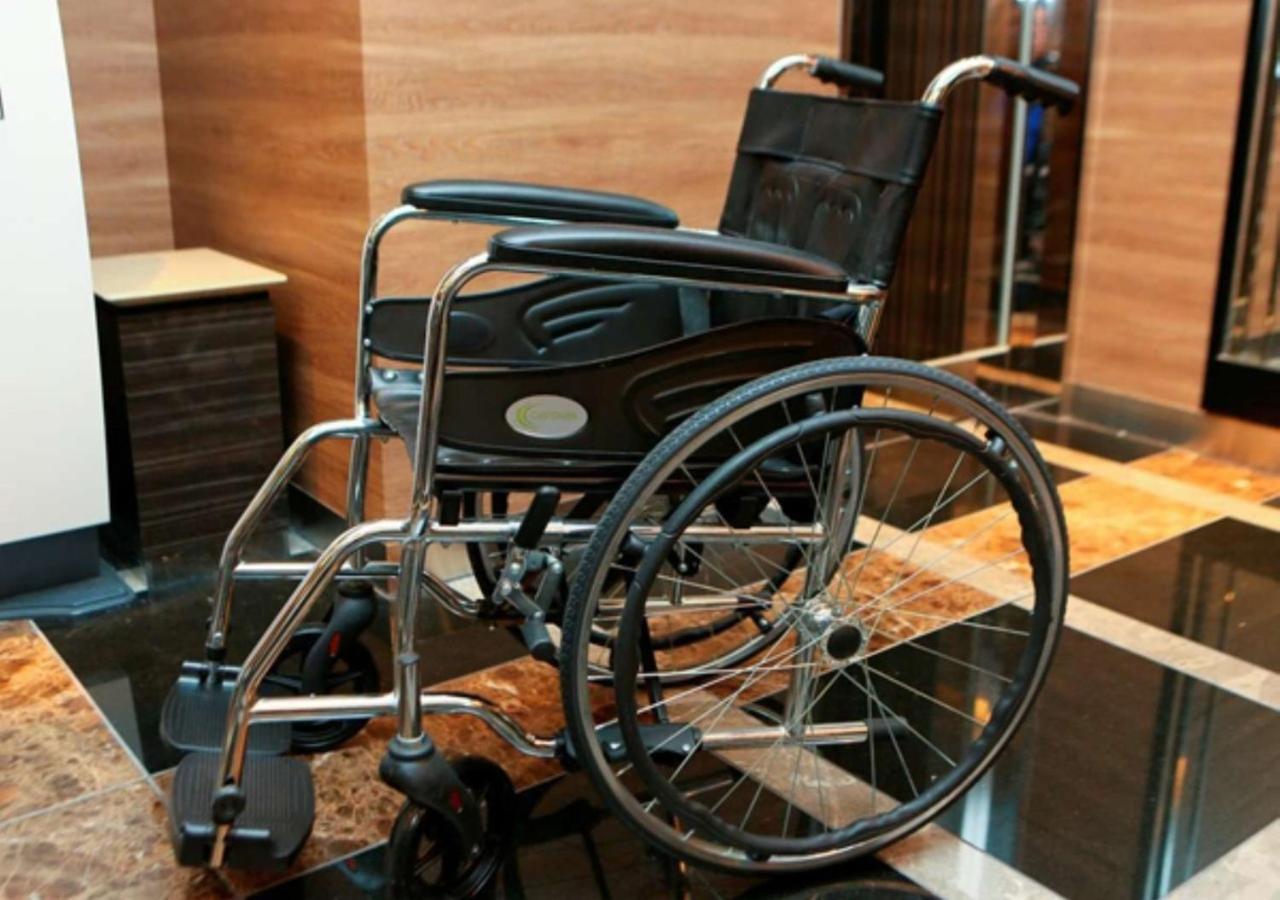 Apa Hotel Nambakita Shinsaibashi Ekimae Осака Экстерьер фото